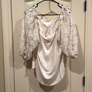 Beautiful Cream CUPIO Top w/knitted 3/4 Sleeves Square Neck -Tie Across Neckline